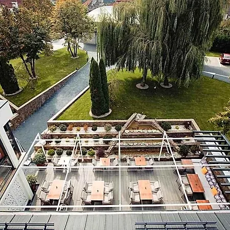 Stein Collection Otel 4*