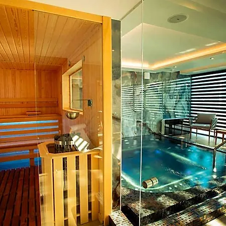 Hotel Stein Collection 4*